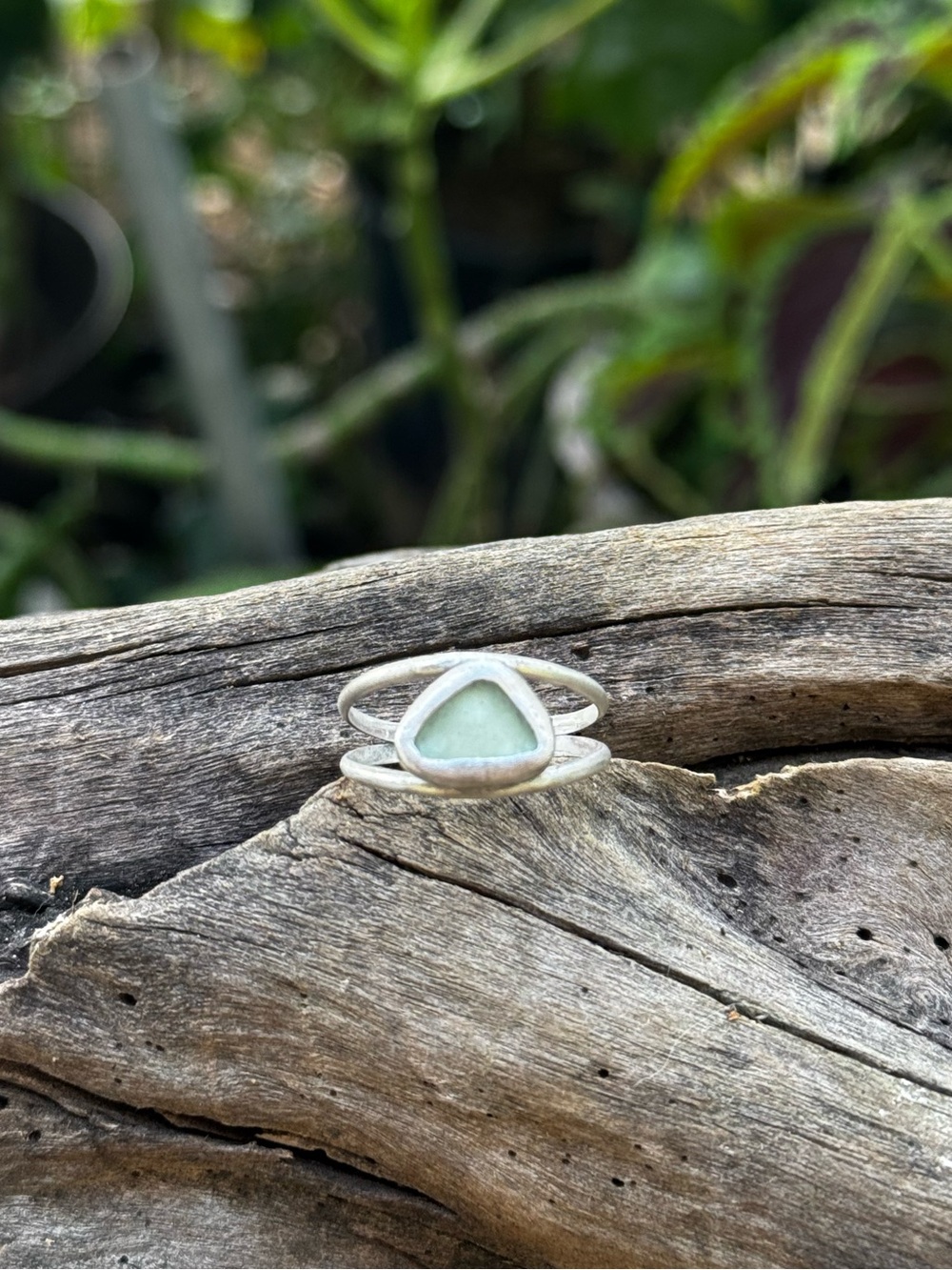Aqua blue sea glass Sea tumbled sea glass sterling & fine silver ring - Picture 3 of 4